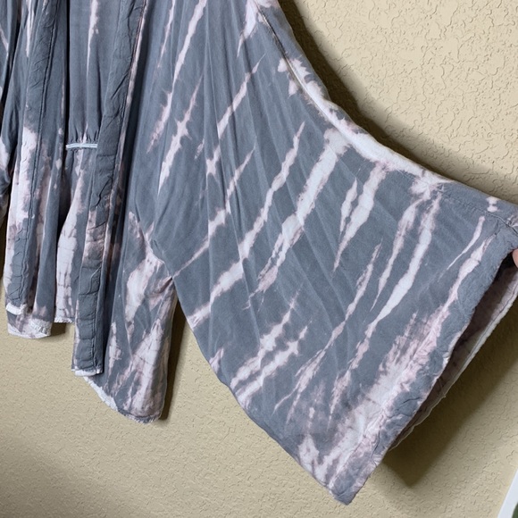 Tie Dye Kimono Open Front - Picture 3 of 5